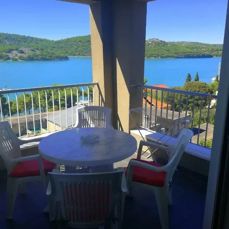 Apartment Apartman Tisno Tisno